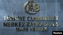 Merkez Bankası kredi kartı nakit çekim faizini artırdı